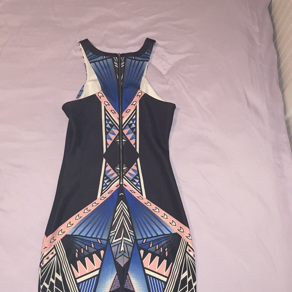 Geometric Dress - Picture 3 of 3